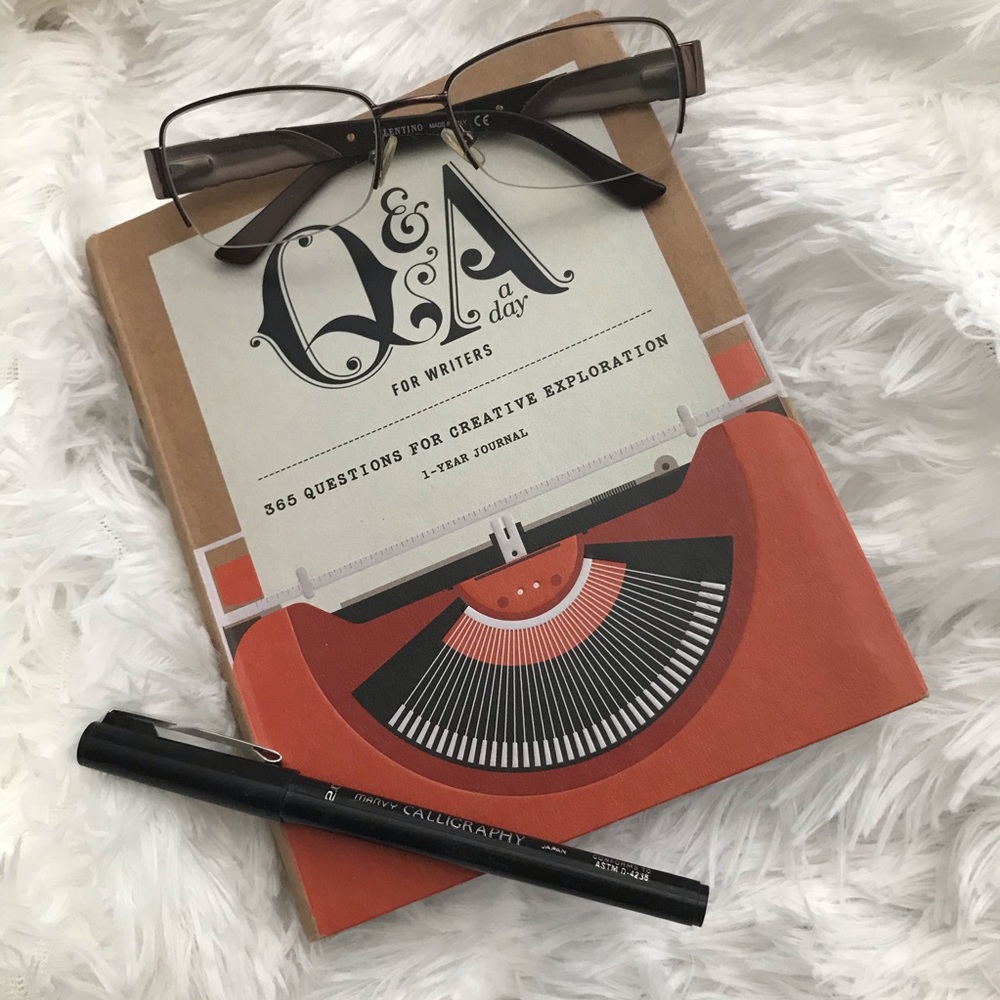 Book: Q & A A Day For Writers